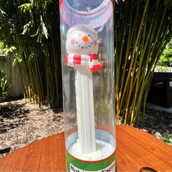 Pez candy dispenser 🍭 new 🍭 snowman - Picture 1 of 2